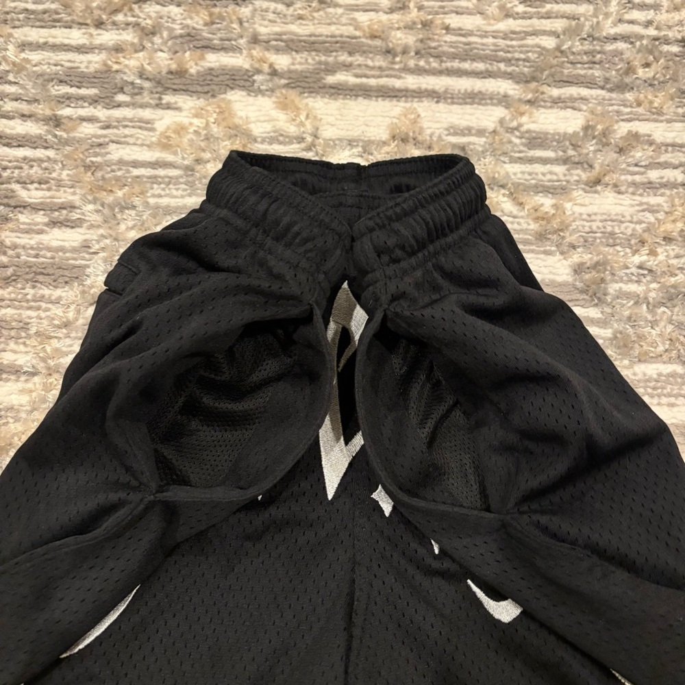 Revenge Embroidered Big Logo Mesh Shorts Men’s Medium Rare XXTentacion - Picture 3 of 10